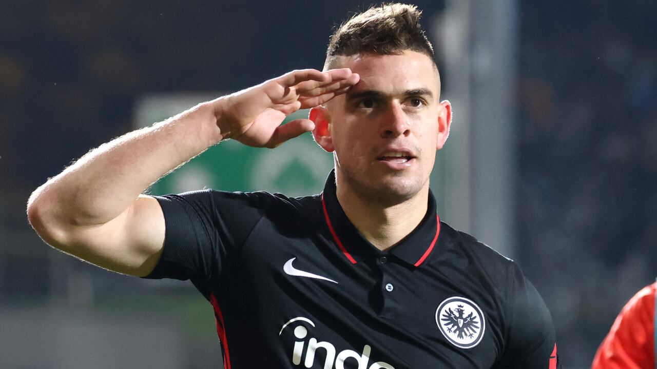 Rafael Santos Borré ya tiene 7 tantos esta temporada por el campeonato alemán