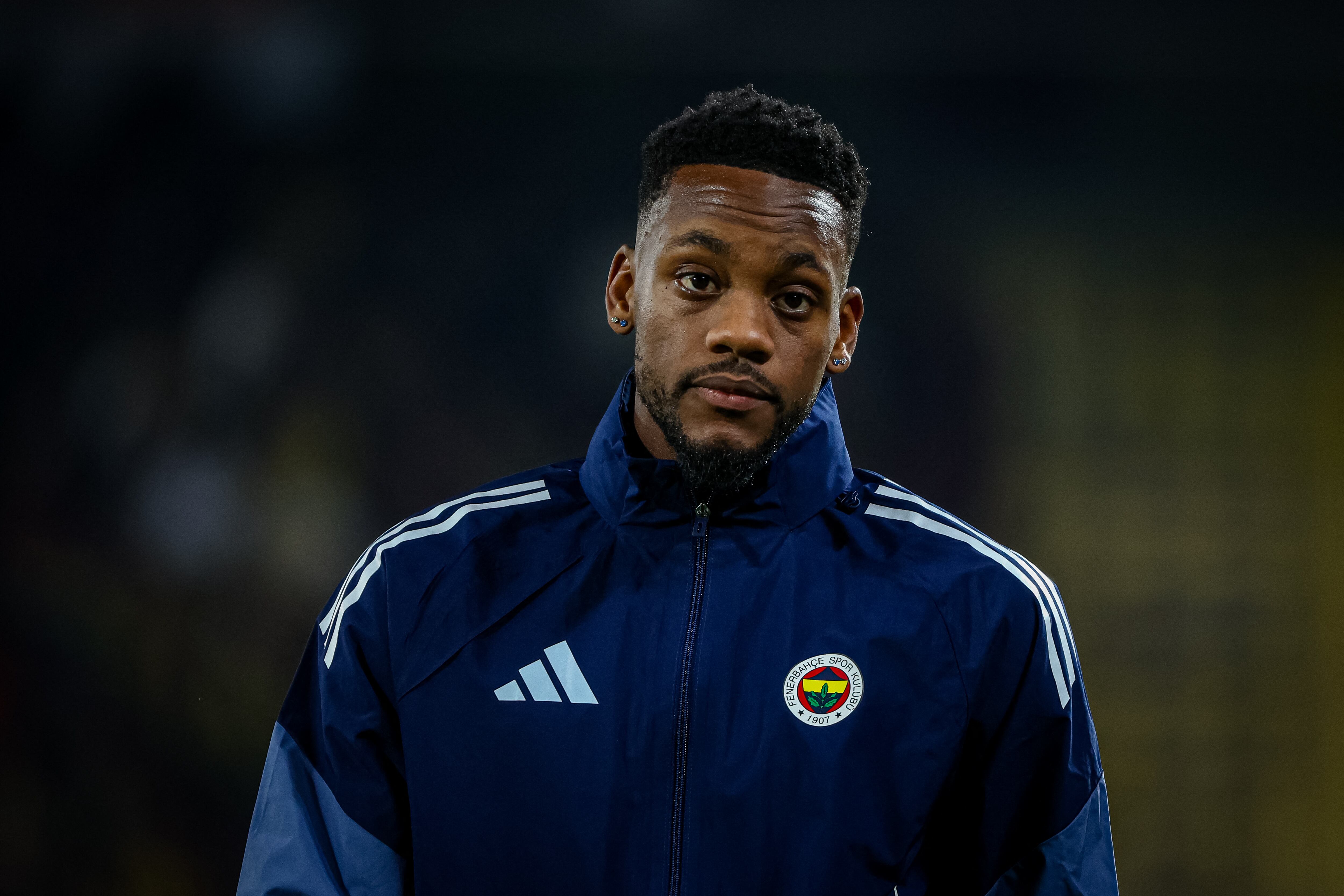 Jhon Duran of Fenerbahce SK warms up before the match. Fenerbahce and Aston Villa faced each other at UEFA Europa League 2025/26 League Phase MD7. The match took place in Chobani Fenerbahce Sukru Saracoglu Stadium on January 22th, 2026. (Photo by Burak Basturk / Middle East Images via AFP)
