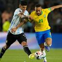 La verdeamarela sigue invicta en la eliminatoria, mientras que Argentina quedó a tiro del Mundial de Catar 2022.