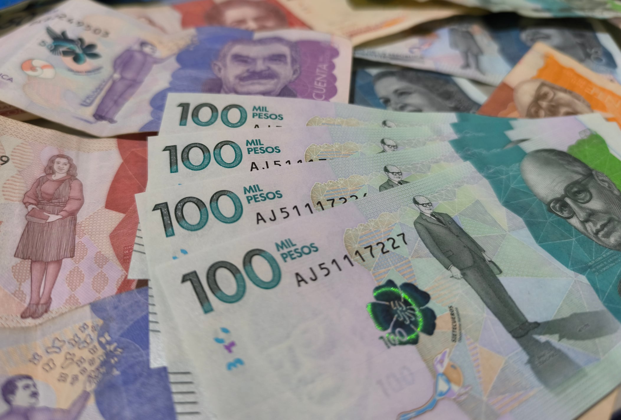 No reportar el origen y destino del dinero puede traer confiscaciones y problemas legales.