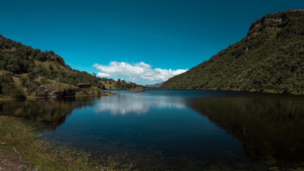 Laguna negra en el municipio de Mongua, Boyacá.