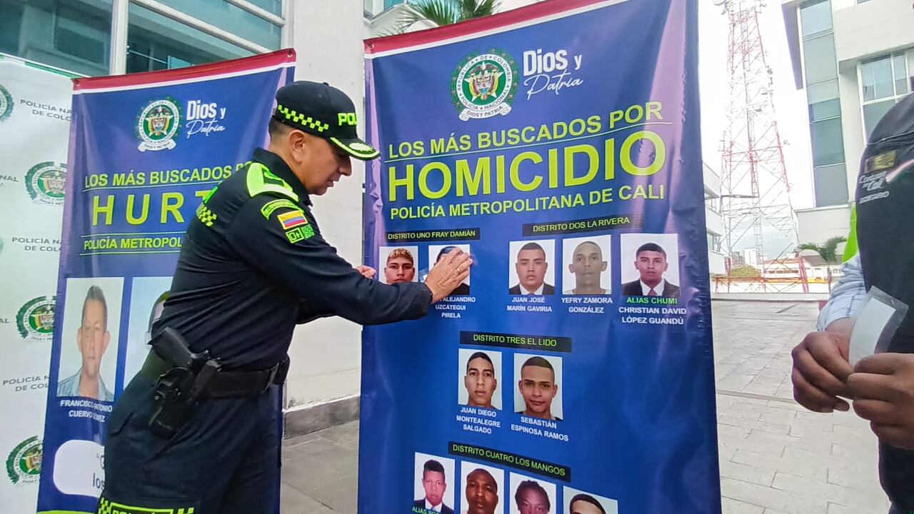 La Policía Metropolitana presentó el cartel de los más buscados de Cali.