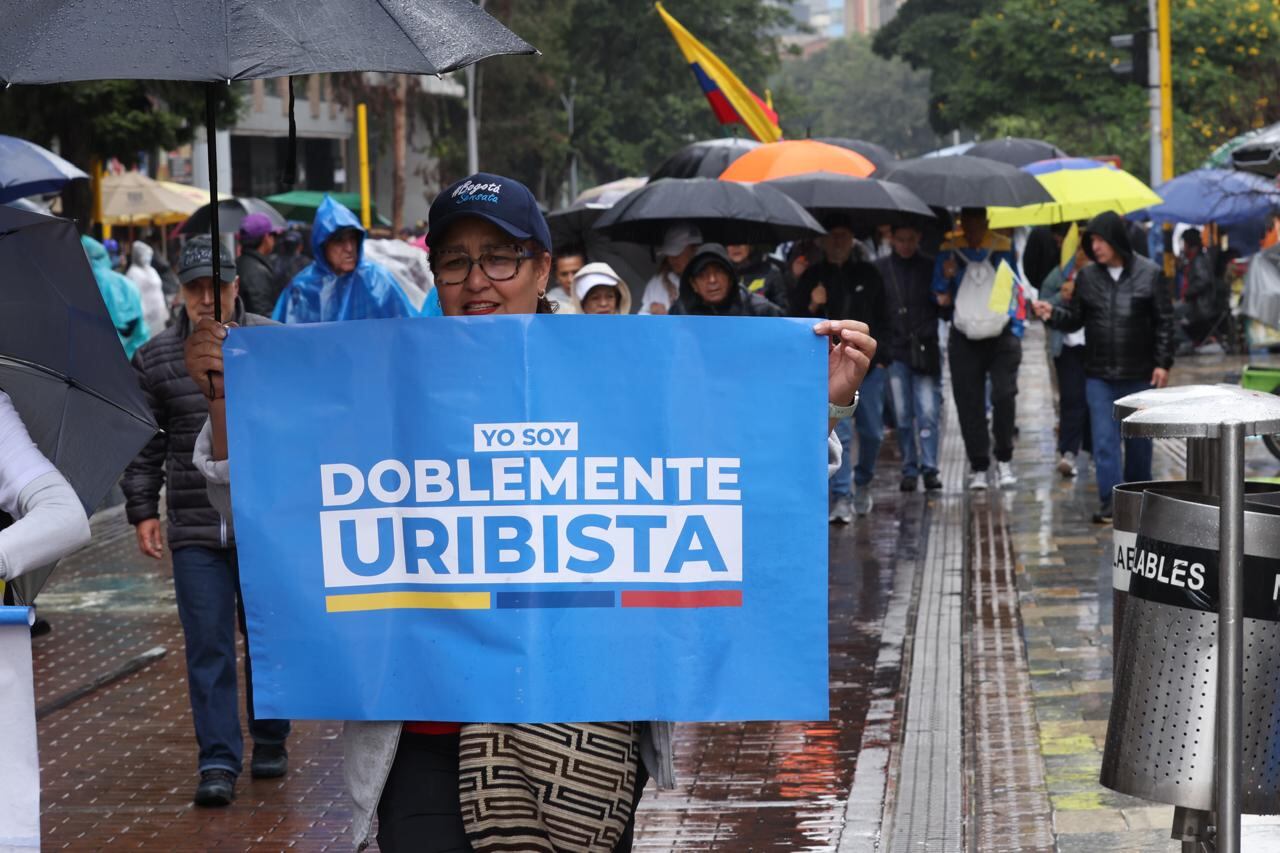 Marchas en apoyo al expresidente Álvaro Uribe en Bogotá
