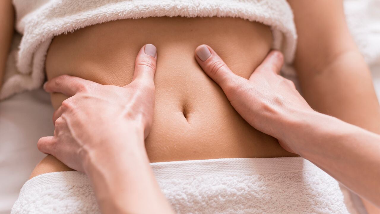 Es importante complementar estos masajes con hábitos sanos.