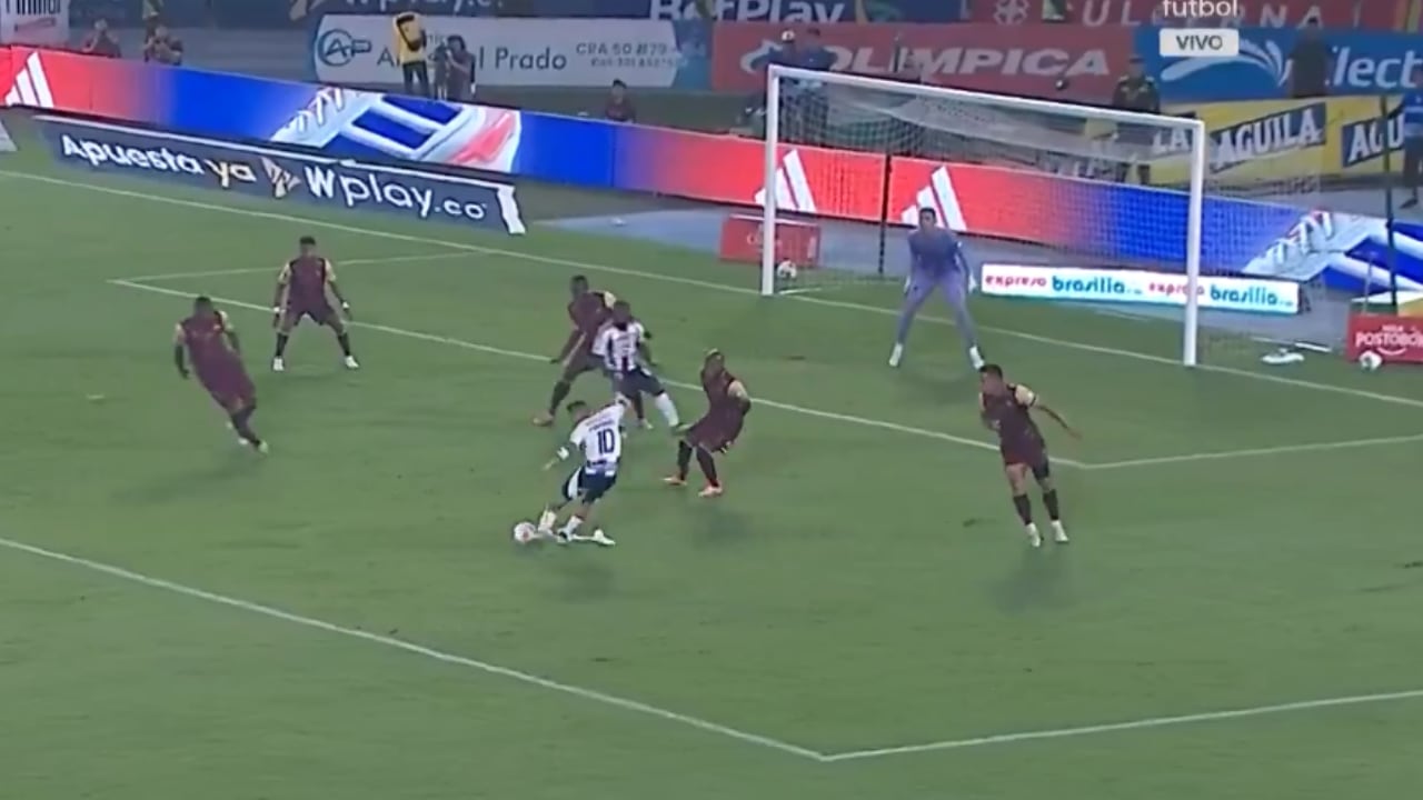 Golazo de José Enamorado en la final Junior vs. Tolima.