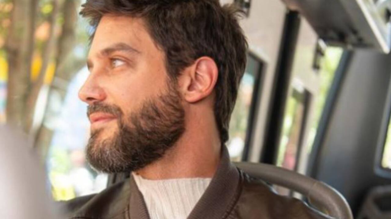 El actor conquistó con su actual papel en Rojo Carmesí