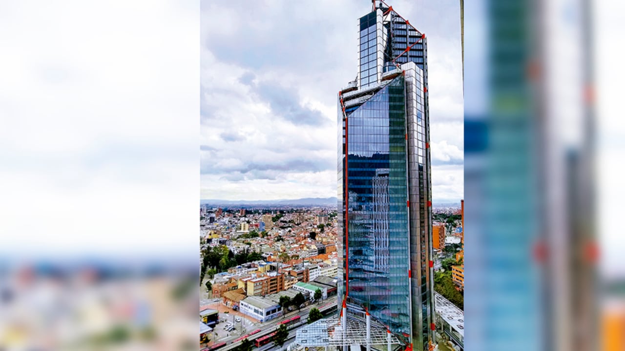 Atrio, visto desde el oriente.