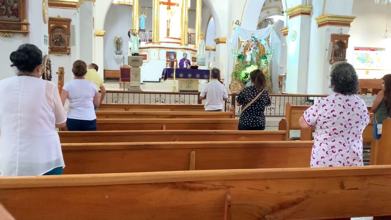 Se permitirá el ingreso a los templos hasta cumplir el aforo permitido por bioseguridad.