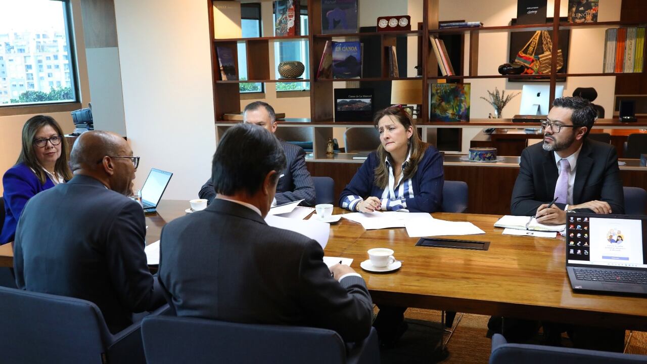 Reunión Minjusticia, CSJ y Fiscal.