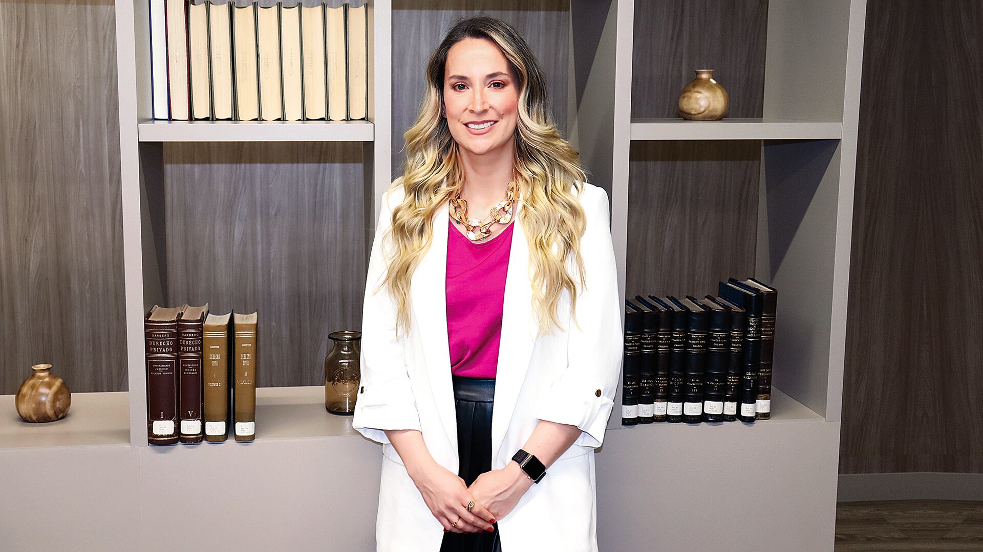 Contenido Baker Makenzie, Especial Abogados