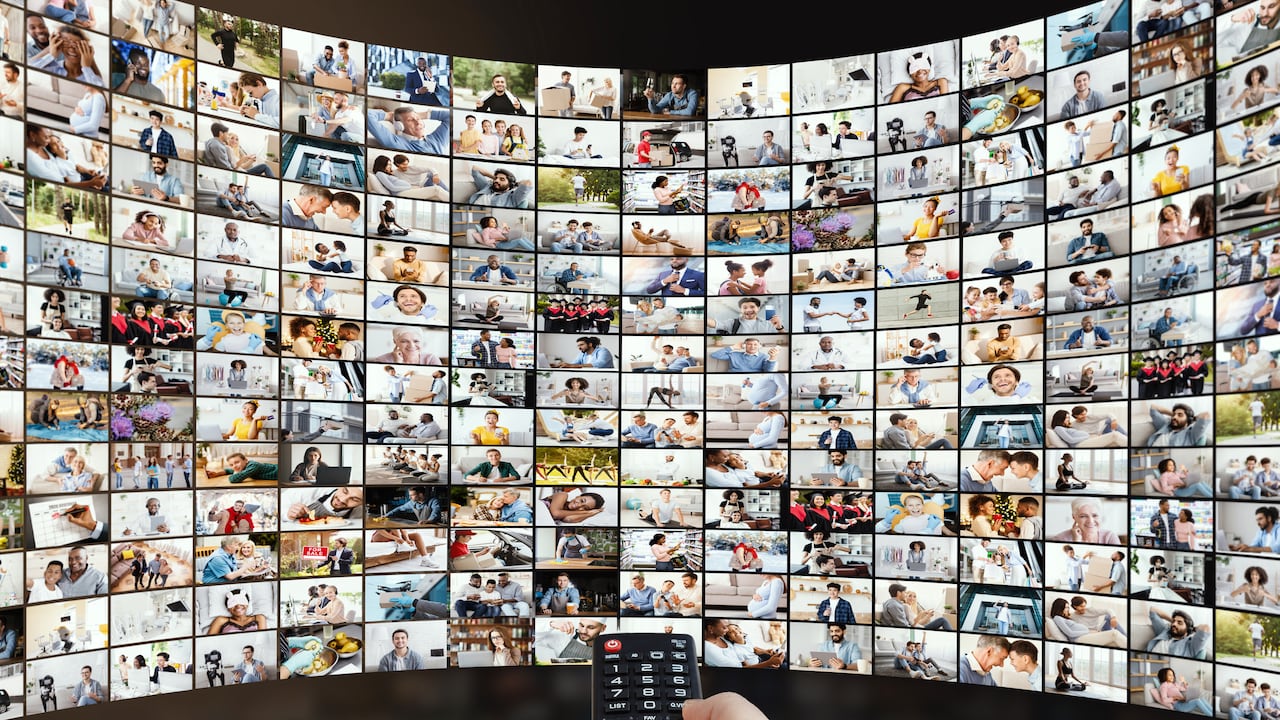 La preocupación por el robo de datos personales se ha intensificado entre los expertos en ciberseguridad, quienes advierten que las aplicaciones de streaming piratas son un caldo de cultivo para el tráfico de información privada en el mercado negro.