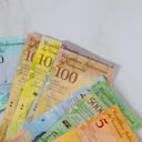 Billetes de Venezuela, conocidos como bolívares.