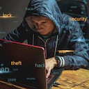 La dark web es un conjunto de sitios ocultos en internet.