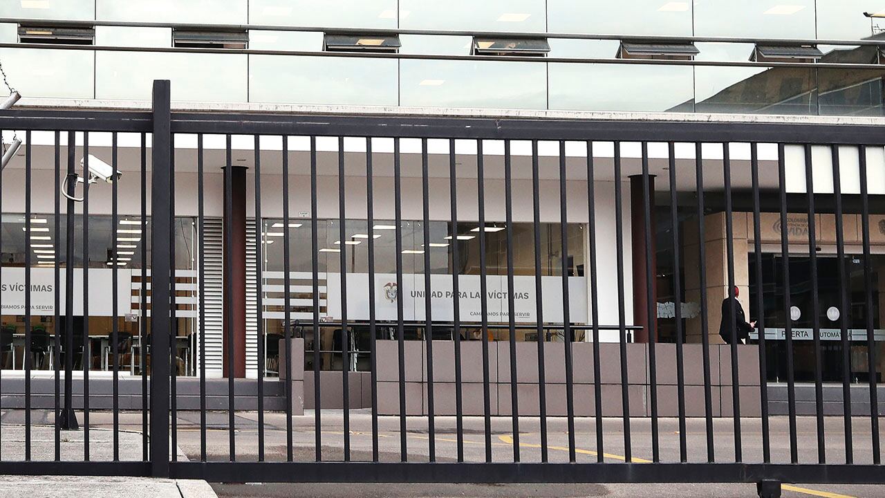 En la Unidad para las Víctimas reportan cambios en la mesa directiva y direcciones, que ahora están en manos del clan político de Santander.