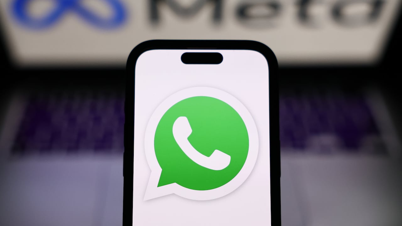 Las aplicaciones de mensajería como WhatsApp juegan un papel fundamental en la vida cotidiana.