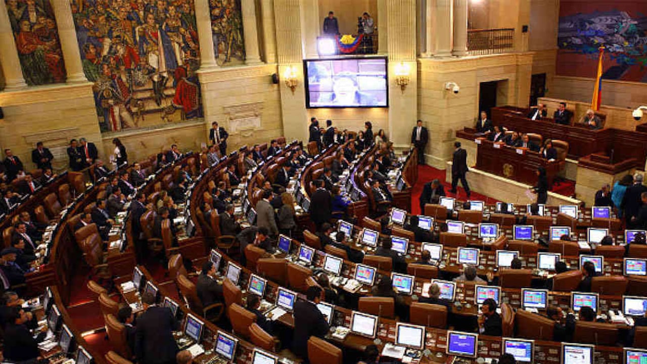 Desde el petrismo en Cámara de Representantes no quieren dar el debate y acoger lo de Senado.