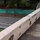 Según cuentan los ciudadanos, las barandas fueron hurtadas hace más de un mes.