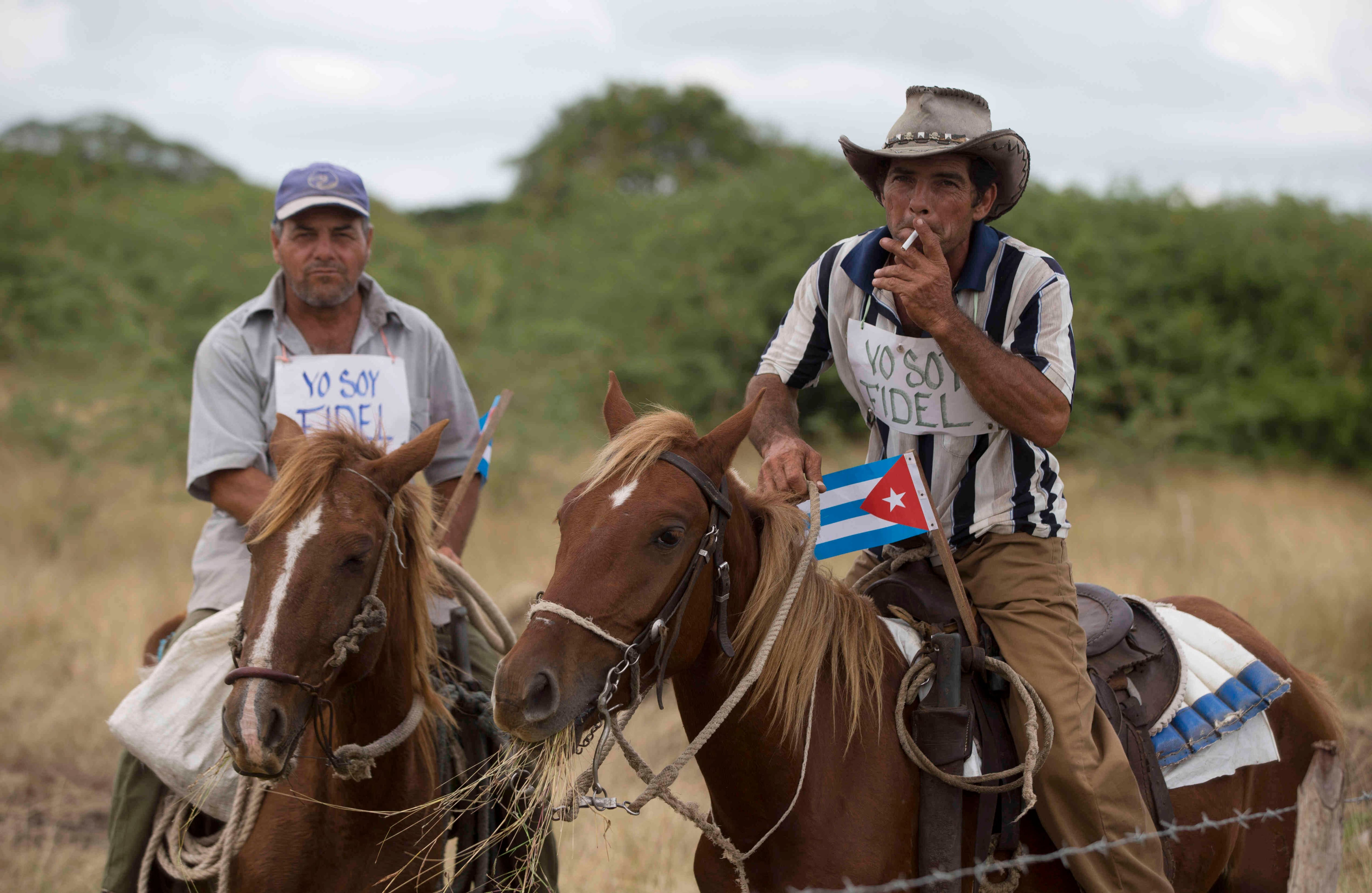 Las cenizas de Castro viajaron durante cuatro días desde la Habana hasta Santiago de Cuba (Foto AP / Ricardo Mazalan)