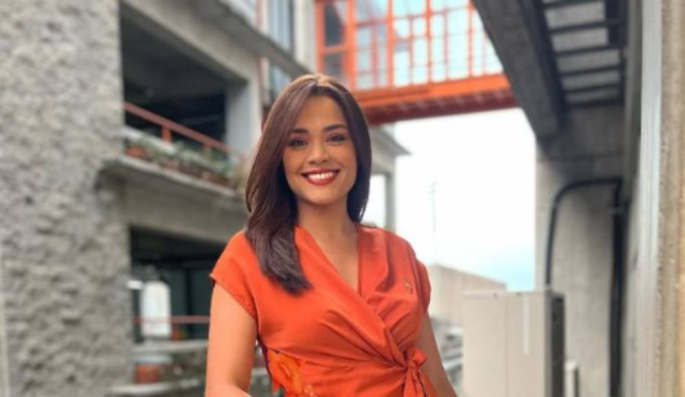 La periodista contó incómoda situación que lidia con un hombre que la acosa.