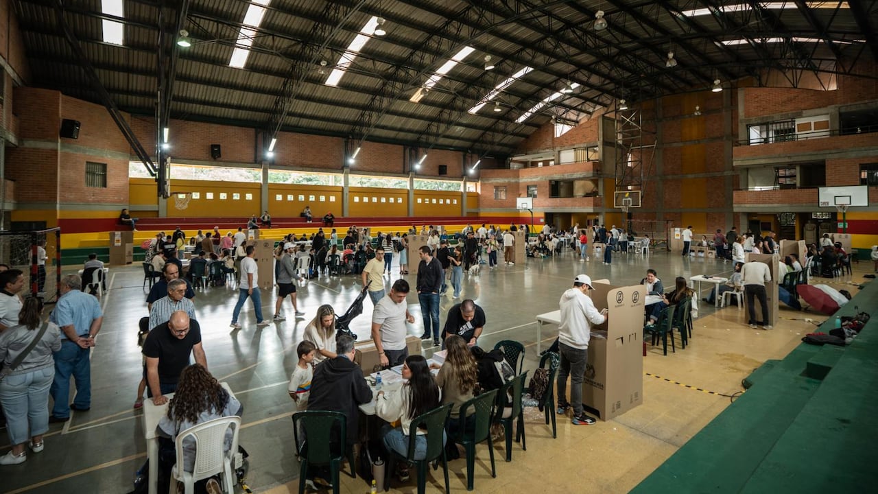 Según el censo electoral de la Registraduría para el 2026 hay 41.421.973 colombianos para votar.