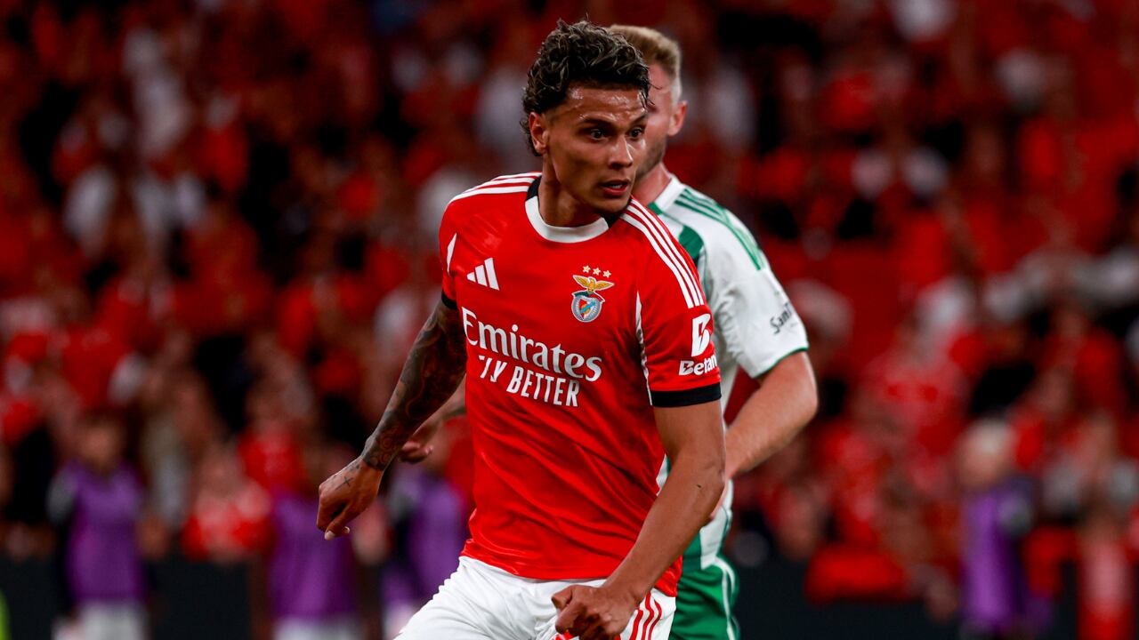 Richard Ríos en el Benfica vs. Río Ave por Liga de Portugal.