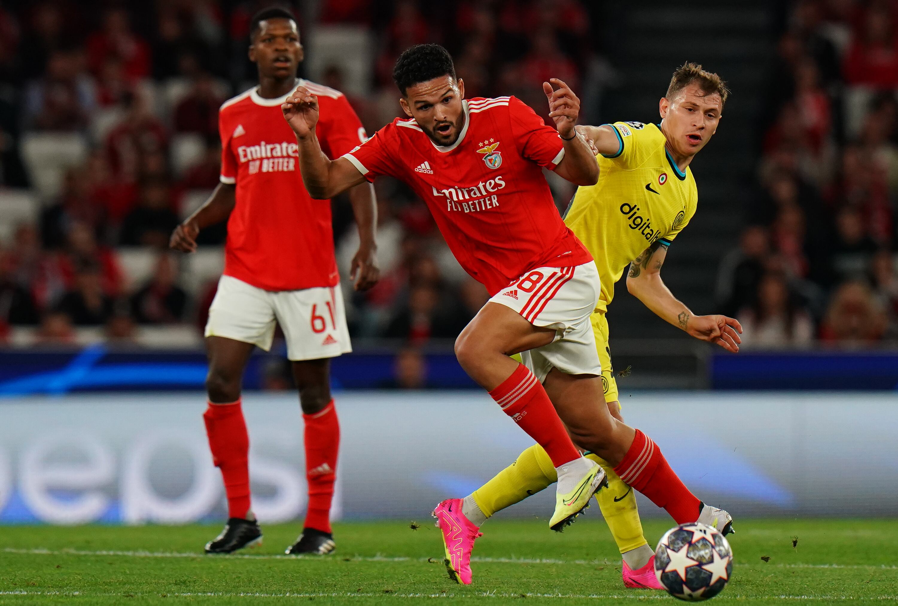 Nicolo Barella de Inter, el otro anotador en la ida de cuartos de final.