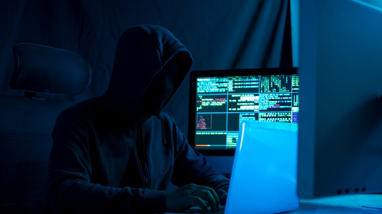 Los fanáticos del fútbol estarían siendo fichados por los delincuentes.