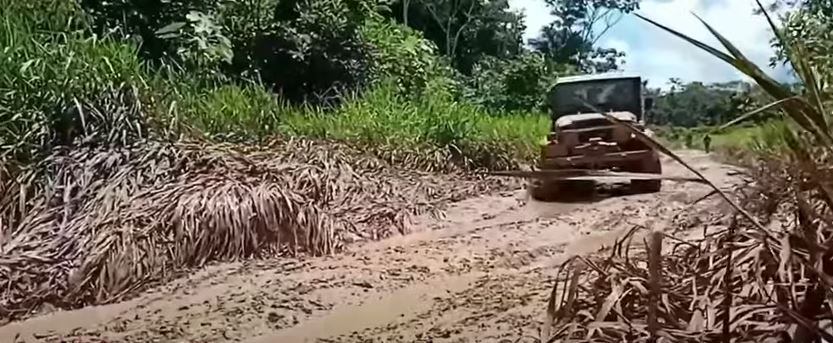 Momentos de la competencia de rally en esta zona.
