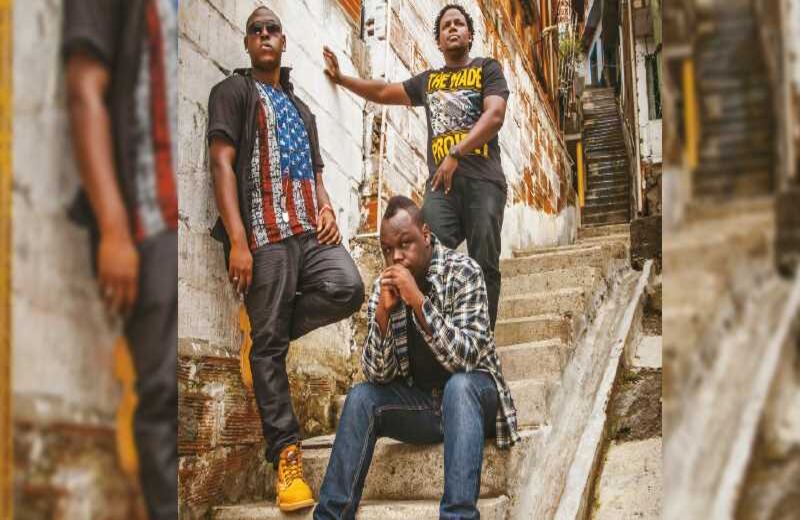 Son Batá: esta banda de ‘hip hop’ de la comuna 13 de Medellín promueve la música como una herramienta para blindar a niños y jóvenes de la violencia. 