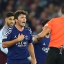 Imagen segundos después del codazp en Champions.