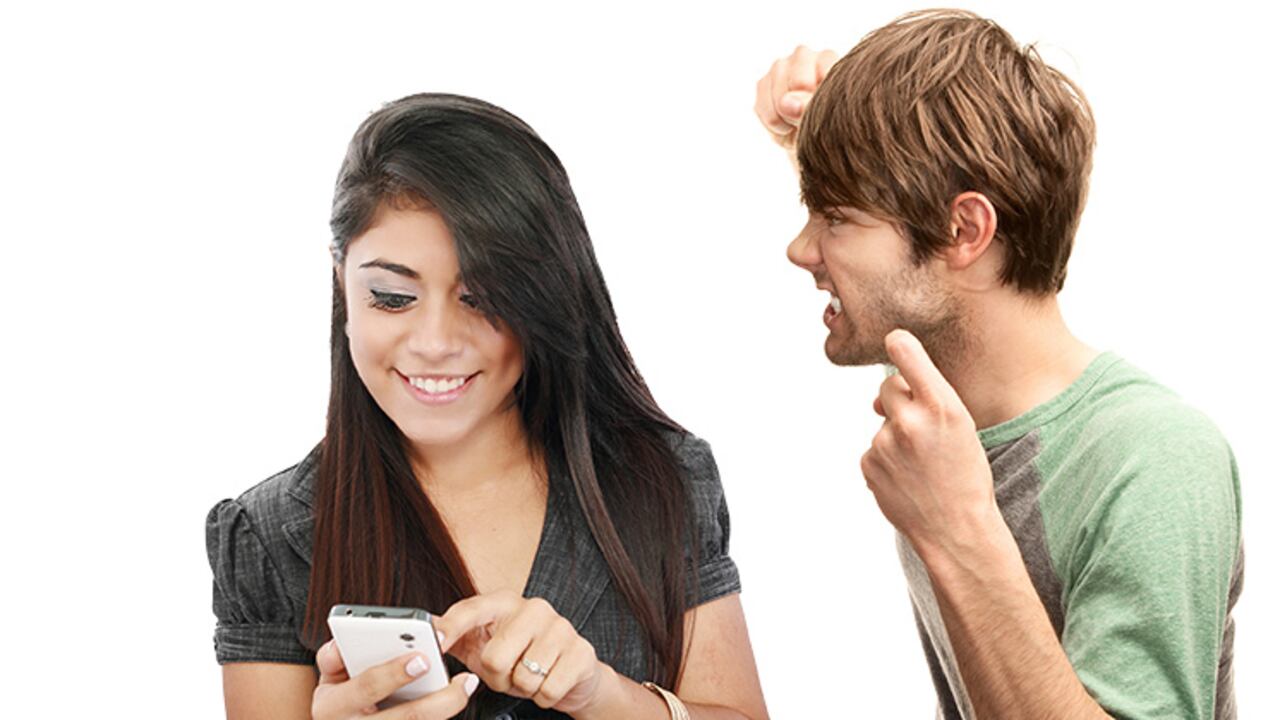 La mayoría de parejas ha tenido alguna discusión airada por cuenta del ‘phubbing’. Esto contribuye a que la relación se dañe.