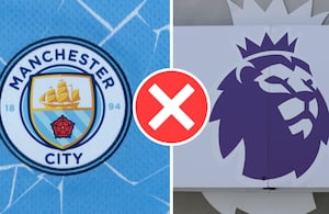 Manchester City (izq.) respondió a la sanción de la Premier League (der.).