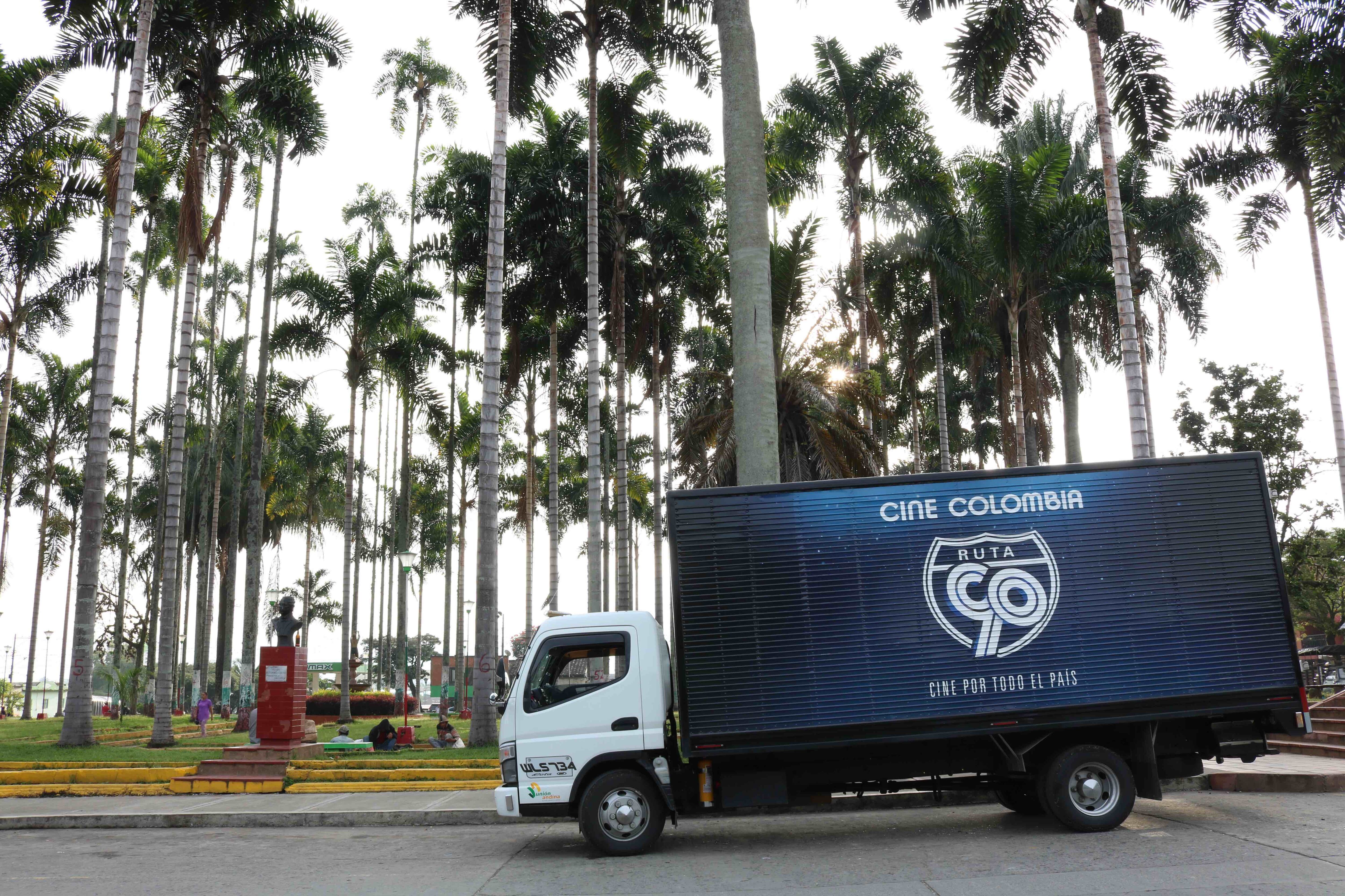 Ruta 90 de Cine Colombia.