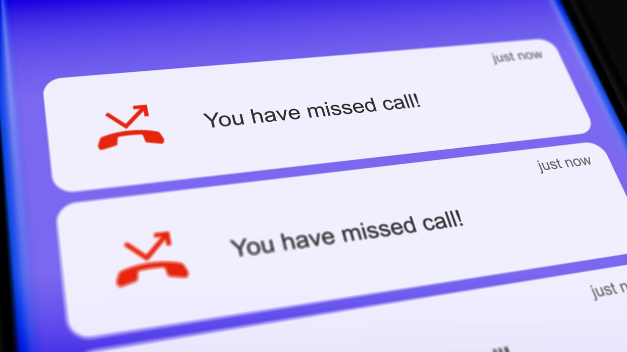 La curiosidad o la preocupación por el origen del número suelen llevar a la persona a devolver la llamada.