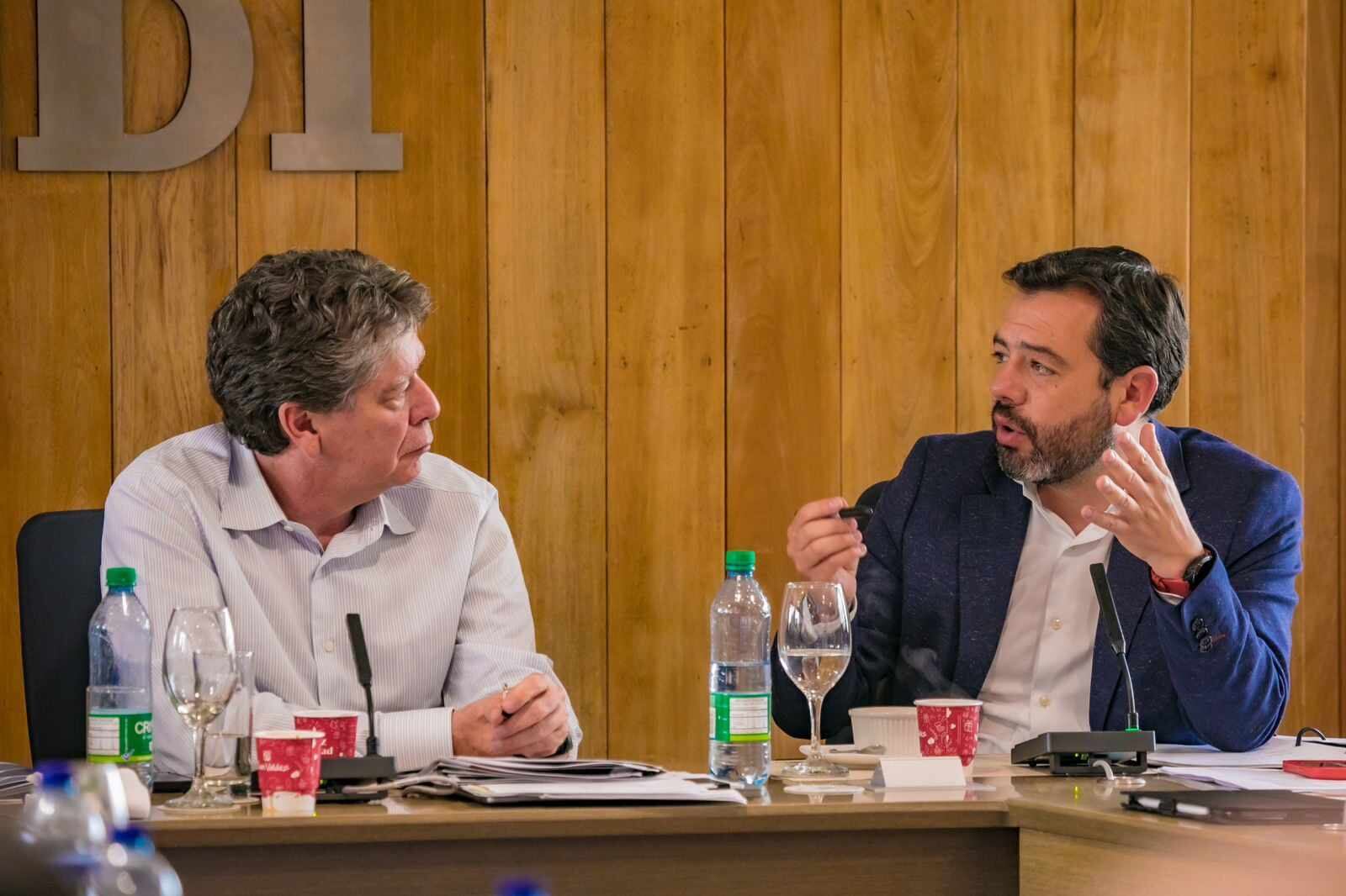 Bruce Mac Master y Carlos Fernando Galán