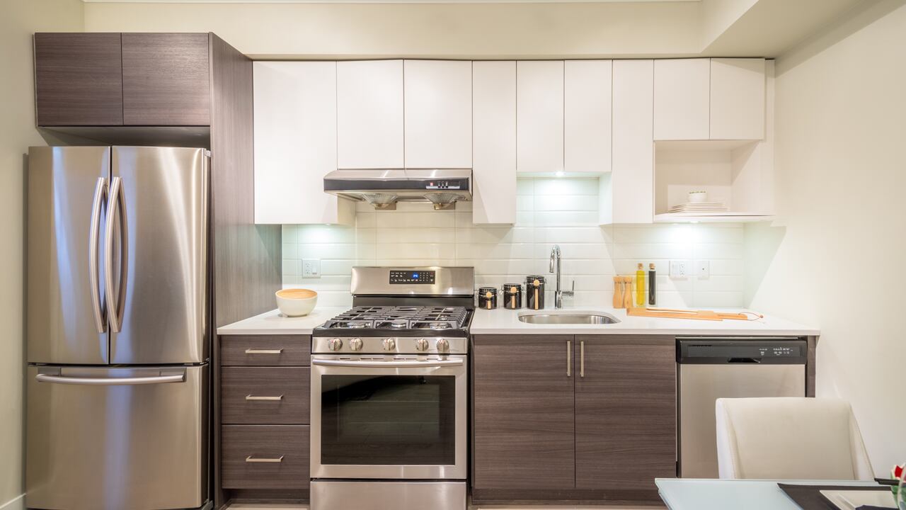 Los electrodomésticos facilitan las tareas domésticas.