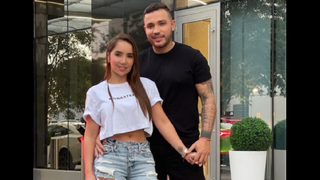 Paola Jara y Jessi Uribe