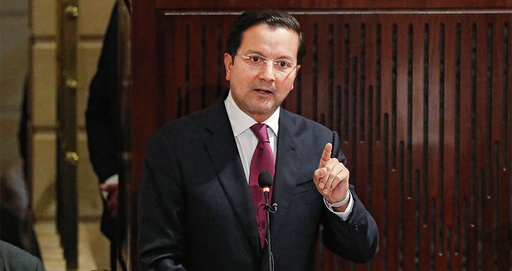 David LunaSe perfila como nuevo líder opositor.