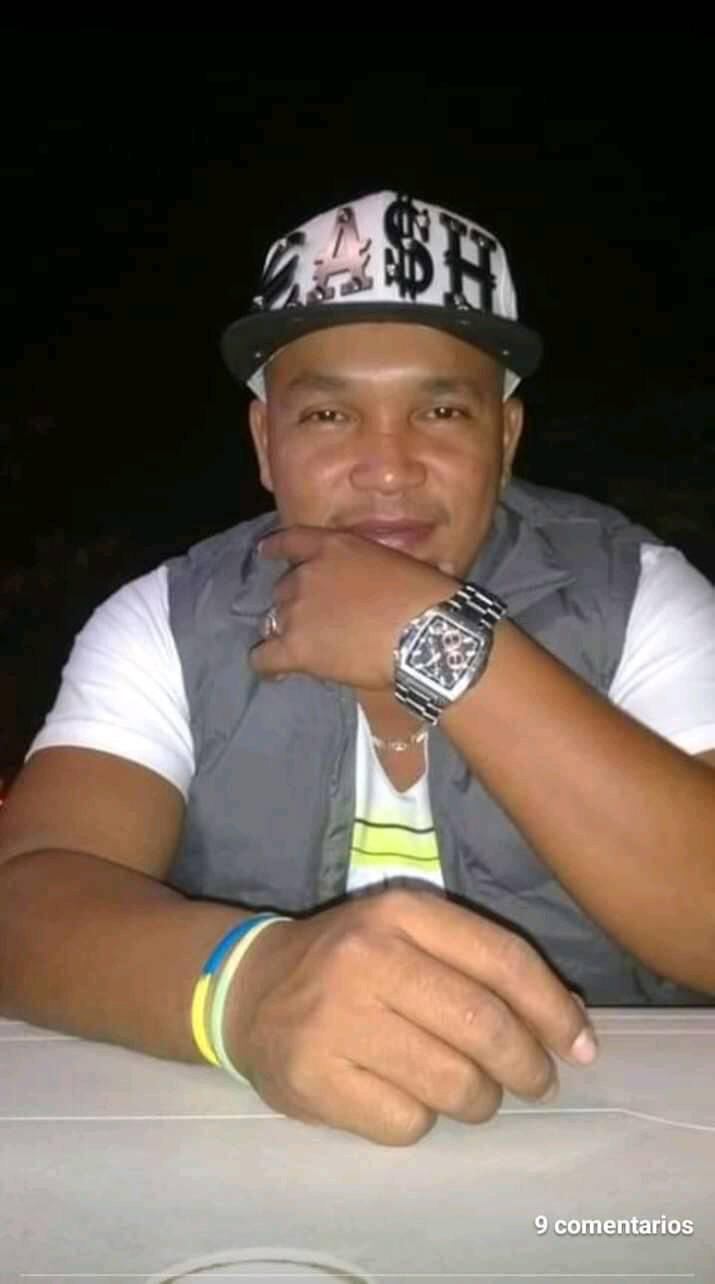 Yenfer Antonio Valencia Borrero.