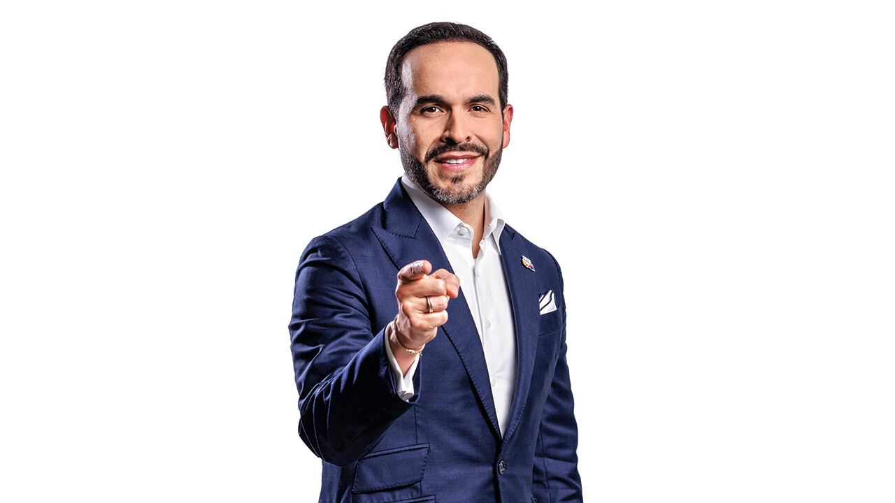 Abelardo de la Espriella ha dicho que está dispuesto a “cargarle la maleta” al candidato de la consulta si llega a superarlo.