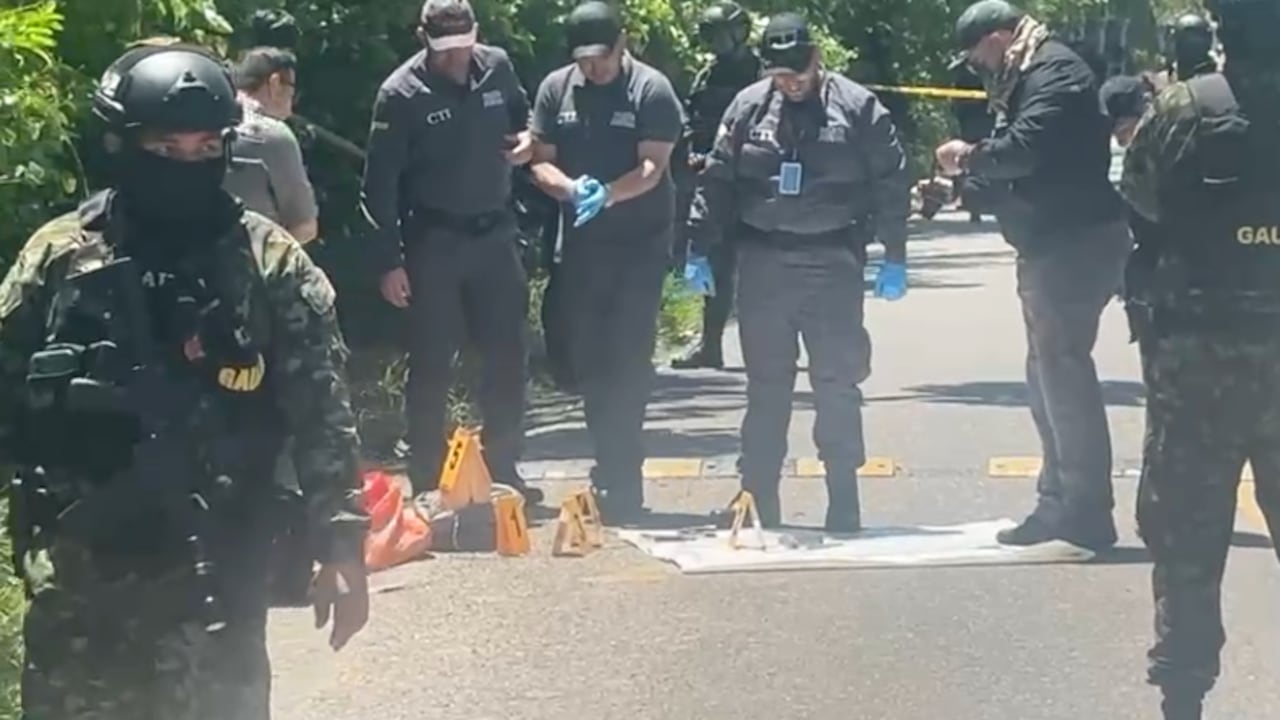 Alias Chipilín y El Gato, dos sicarios de Los Costeños, presuntos responsables de una masacre en un bar de Barranquilla