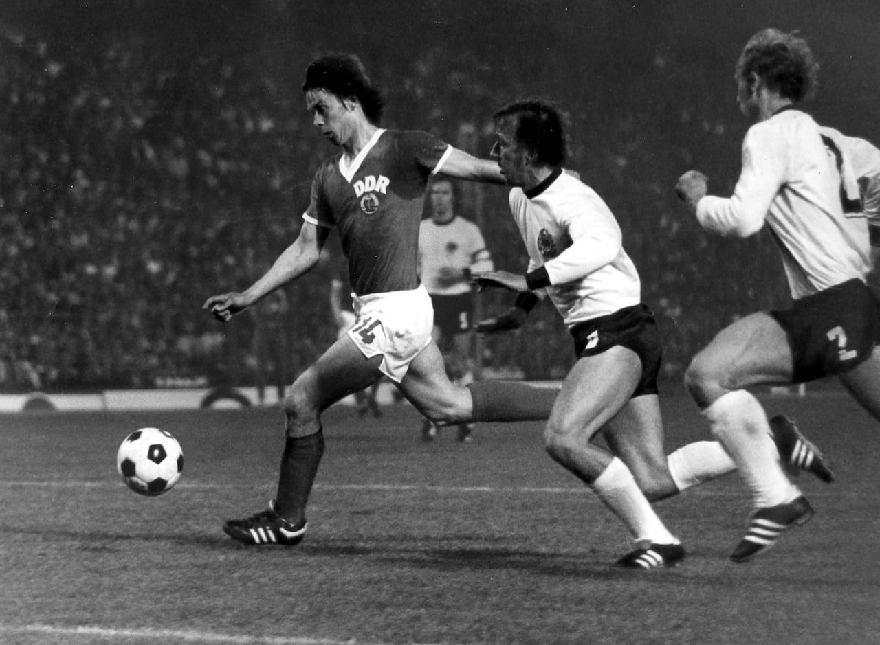 Alemania Federal vs Alemania Democrática en el Mundial de 1974.