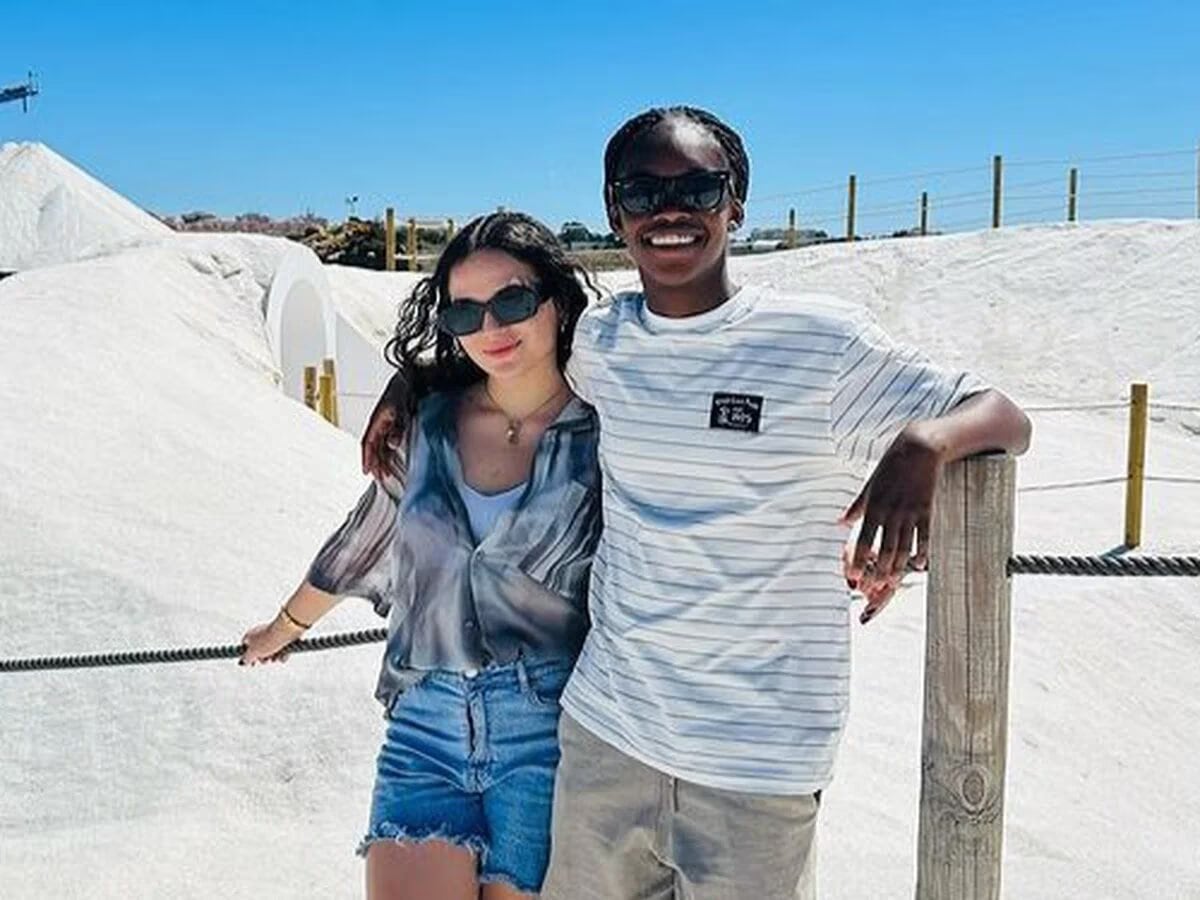 linda caicedo y su novia