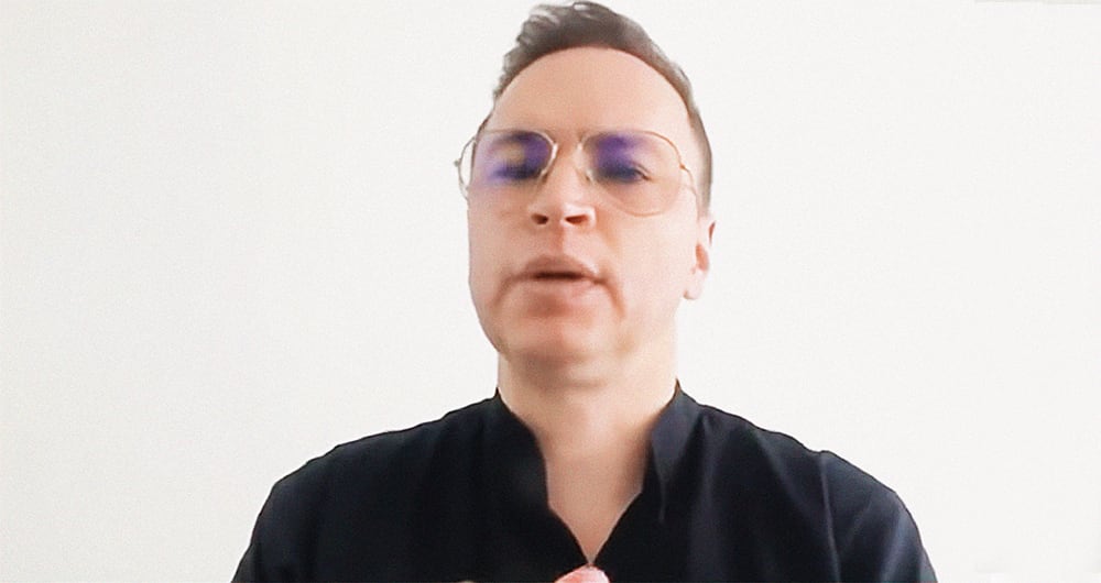 Jhonier Leal, hermano de Mauricio, insiste en que él es el más interesado en conocer la verdad de lo que ocurrió con su mamá y su hermano. Espera que la Fiscalía entregue pronto los resultados.