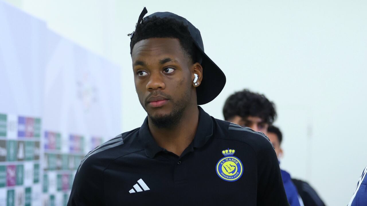 Jhon Durán en la previa de un nuevo juego con Al-Nassr