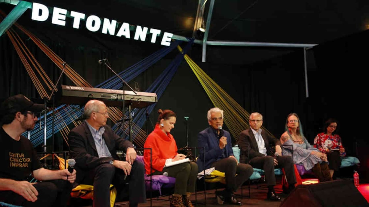 En el panel de economía circular se planteó la necesidad de adelantar cambios en los comportamientos de todos los actores de la cadena. Foto: Guillermo Torres/Semana.