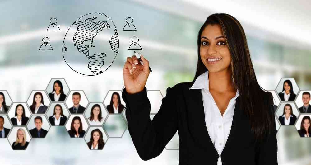 Empresarias, mujeres, trabajadora. 123RF