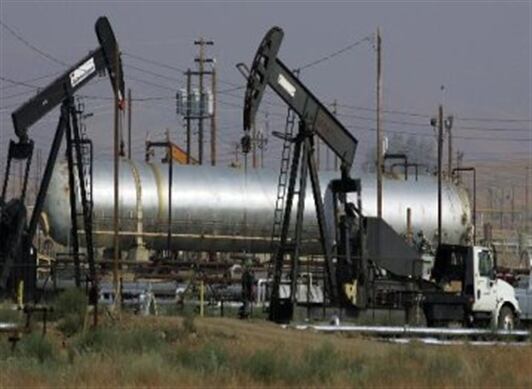 El petróleo se mantiene como uno de los principales productos de exportación de la CAN.