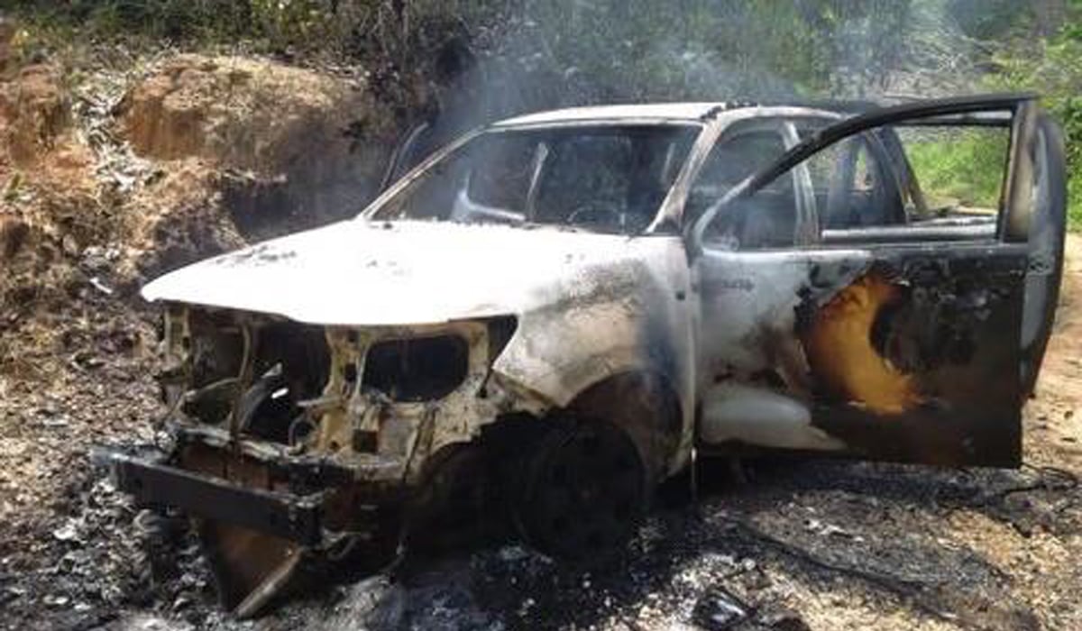 Incineración de camioneta al servicio de Ecopetrol. Tibú, Norte de Santander, 6 de junio. (Foto: cortesía Ecopetrol)