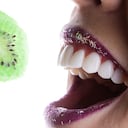 Las carillas dentales mejoran la apariencia de la sonrisa